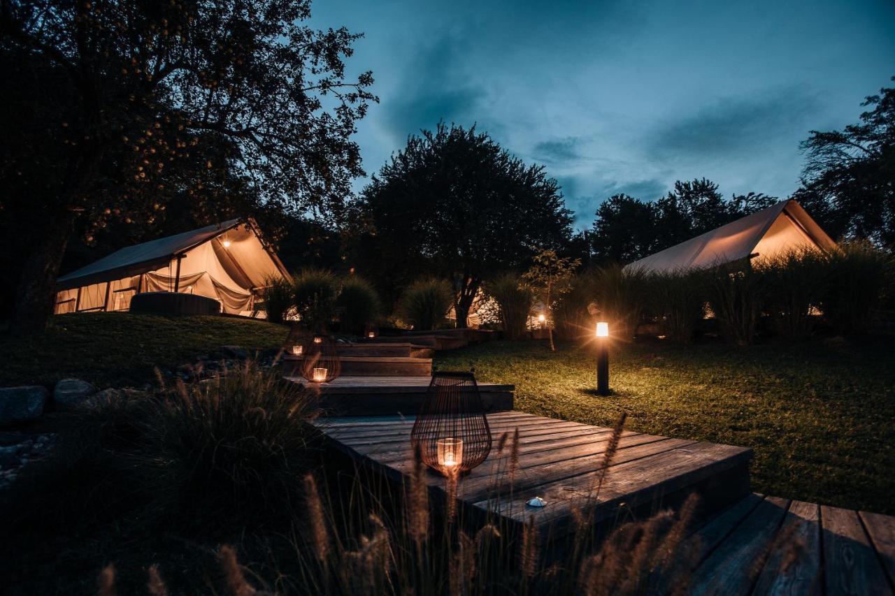 Luxury Vineyard Resort Chateau Ramsak Marburg Exterior foto
