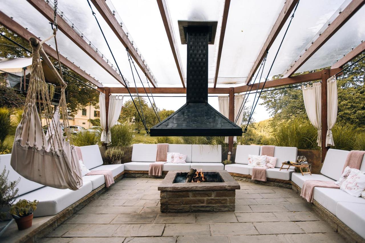 Luxury Vineyard Resort Chateau Ramsak Marburg Exterior foto