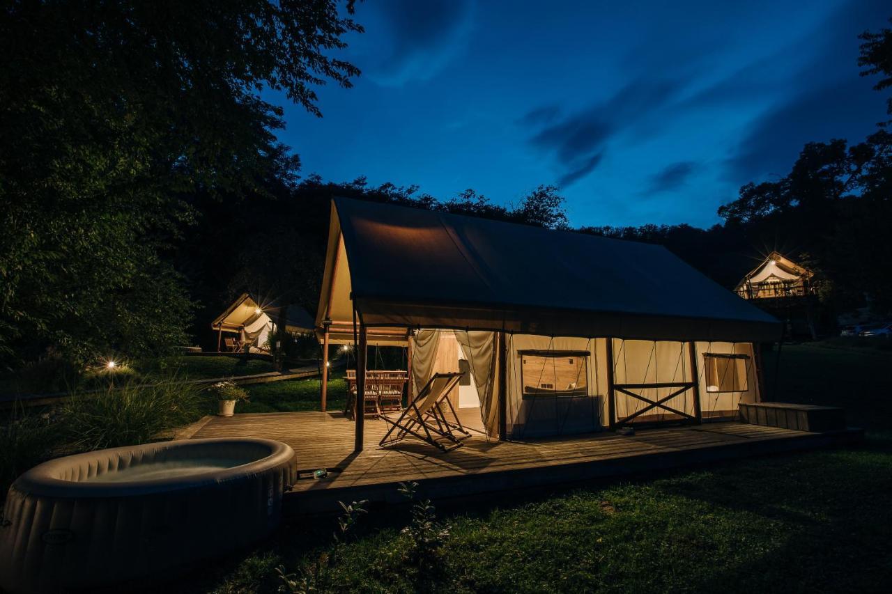 Luxury Vineyard Resort Chateau Ramsak Marburg Exterior foto