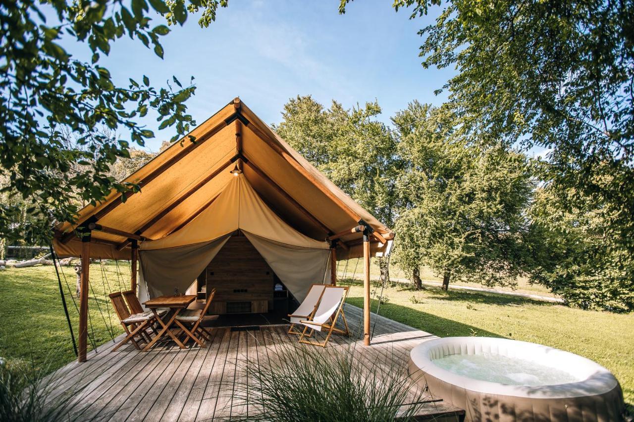 Luxury Vineyard Resort Chateau Ramsak Marburg Exterior foto