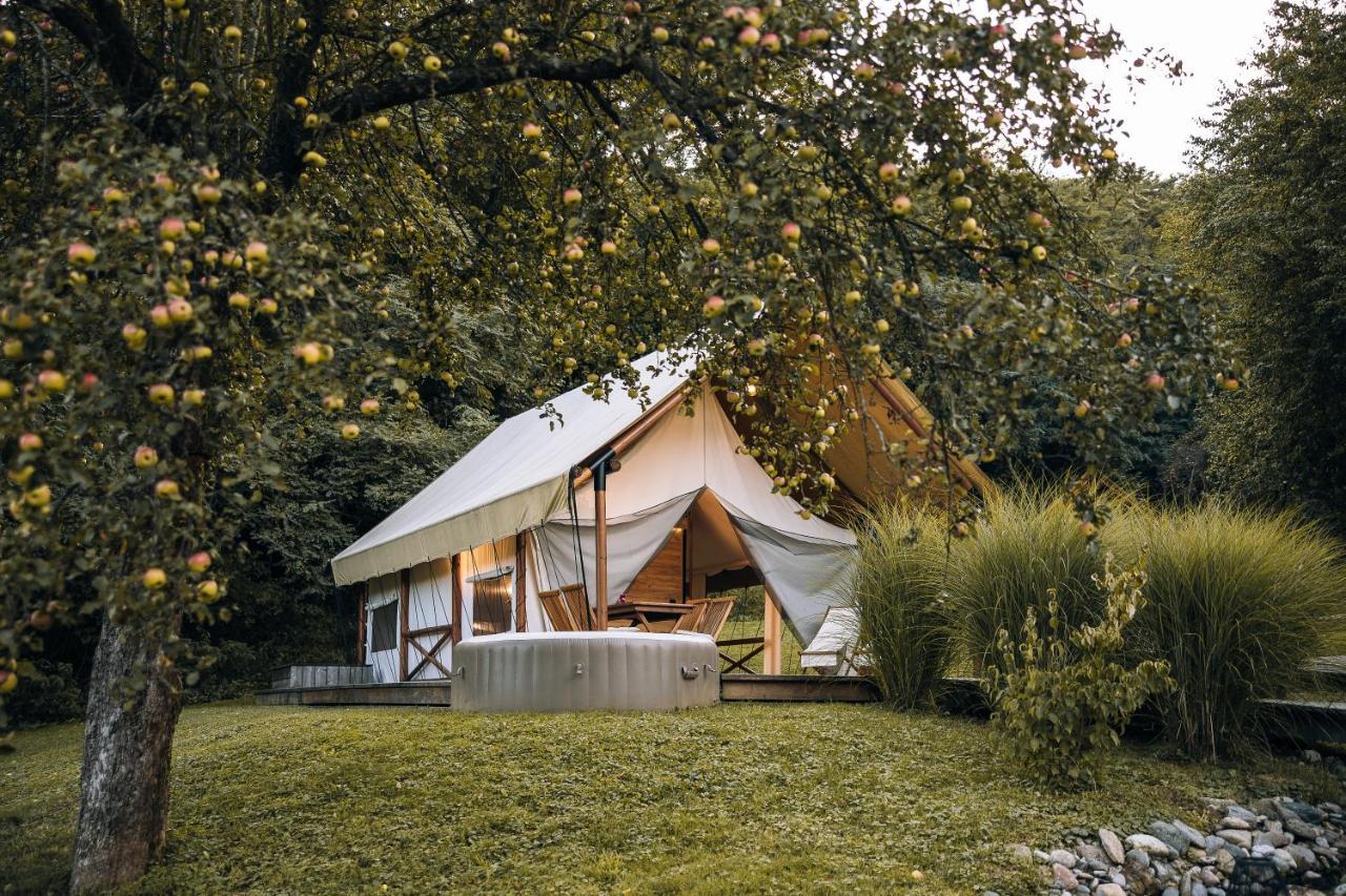 Luxury Vineyard Resort Chateau Ramsak Marburg Exterior foto
