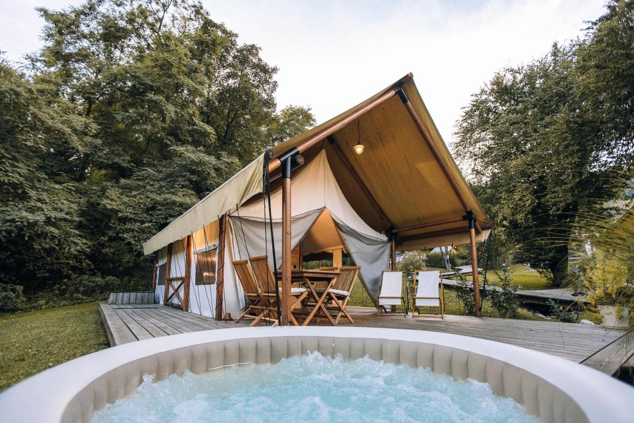 Luxury Vineyard Resort Chateau Ramsak Marburg Exterior foto