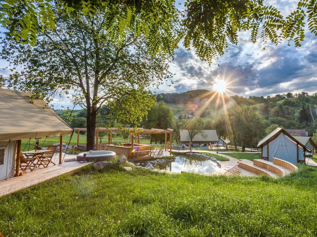 Luxury Vineyard Resort Chateau Ramsak Marburg Exterior foto