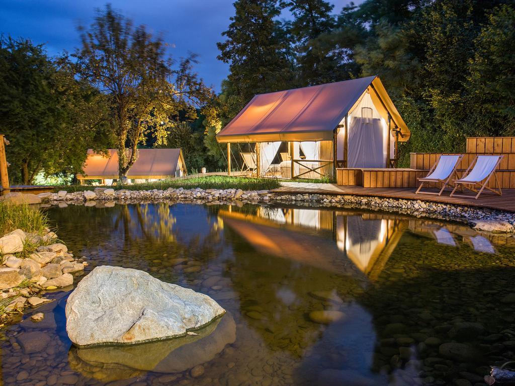 Luxury Vineyard Resort Chateau Ramsak Marburg Exterior foto